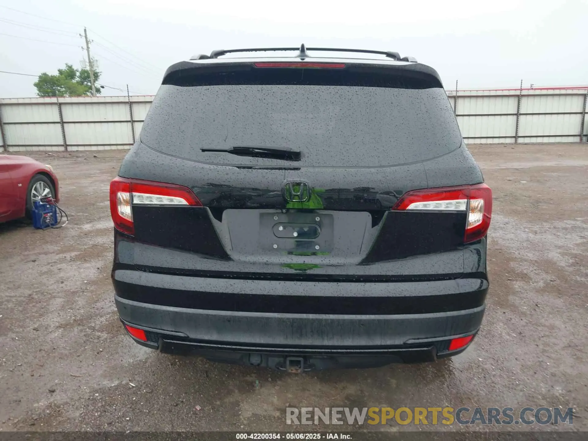 16 Photograph of a damaged car 5FNYF6H74LB007108 HONDA PILOT 2020
