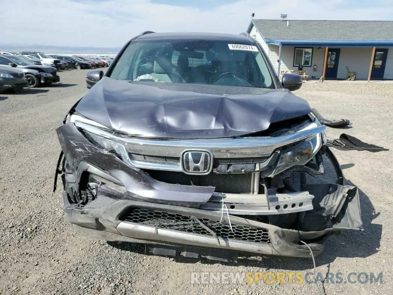 5 Photograph of a damaged car 5FNYF6H76LB501969 HONDA PILOT 2020