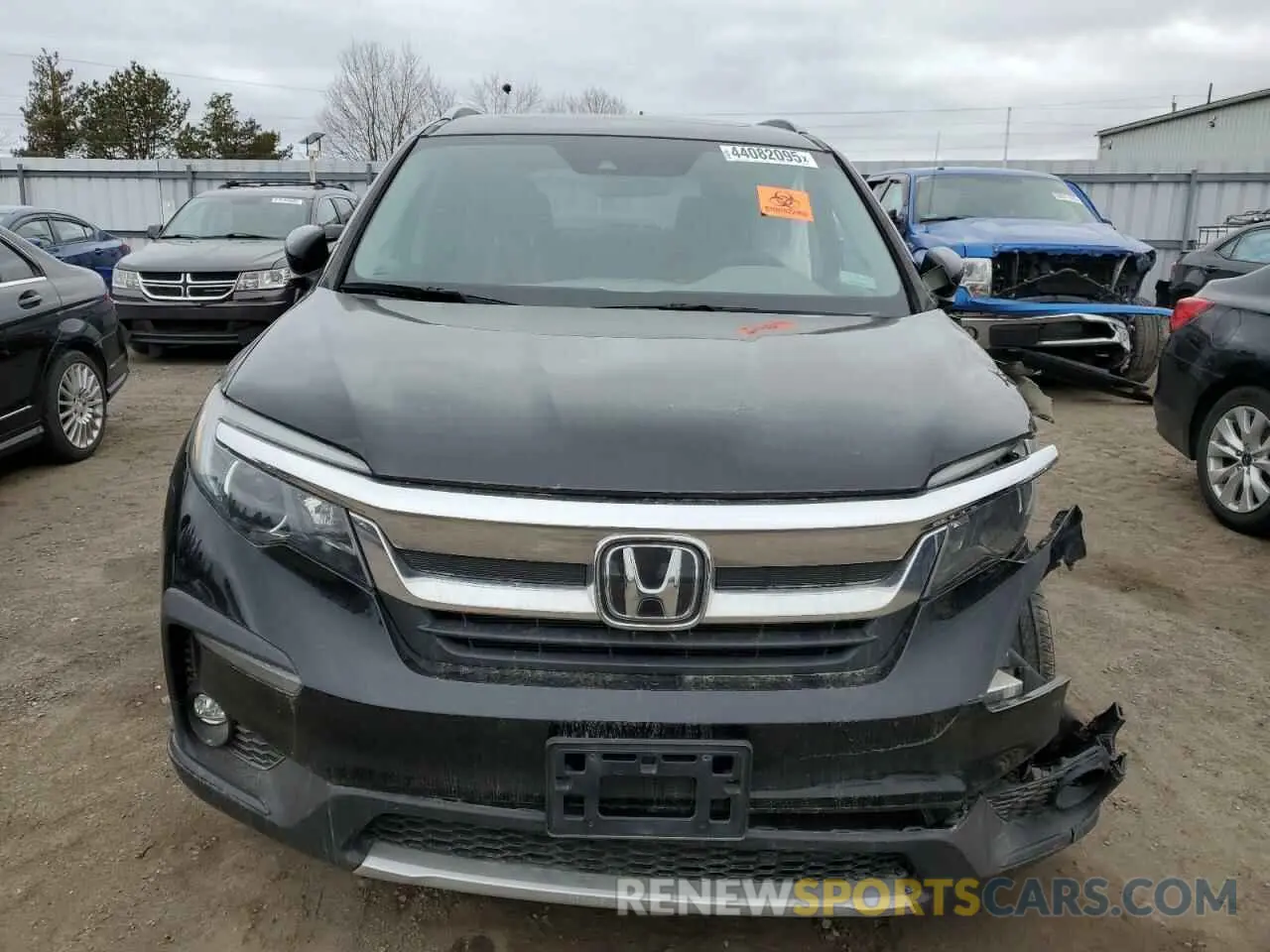 5 Photograph of a damaged car 5FNYF6H79LB503960 HONDA PILOT 2020