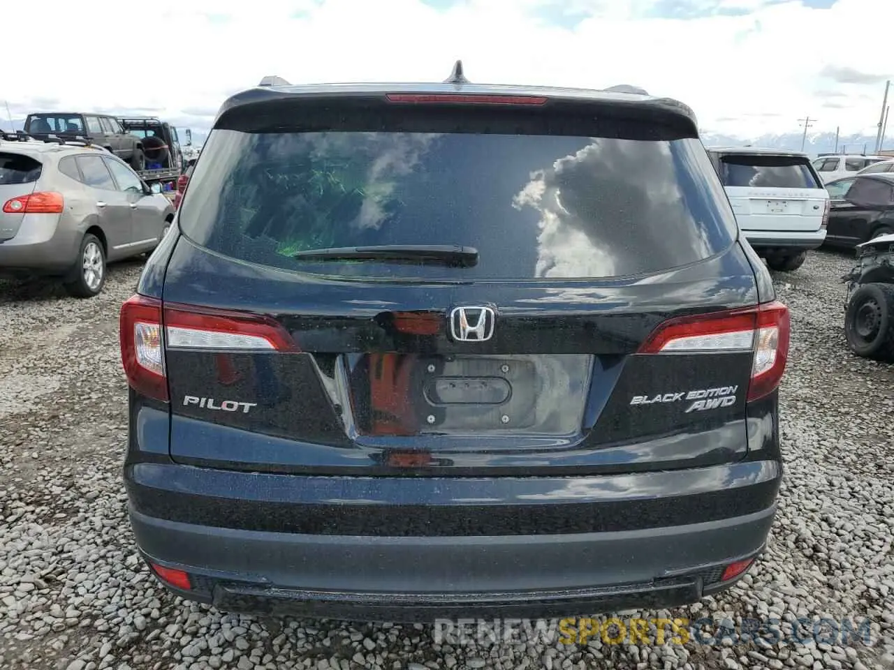 6 Photograph of a damaged car 5FNYF6H7XLB001054 HONDA PILOT 2020