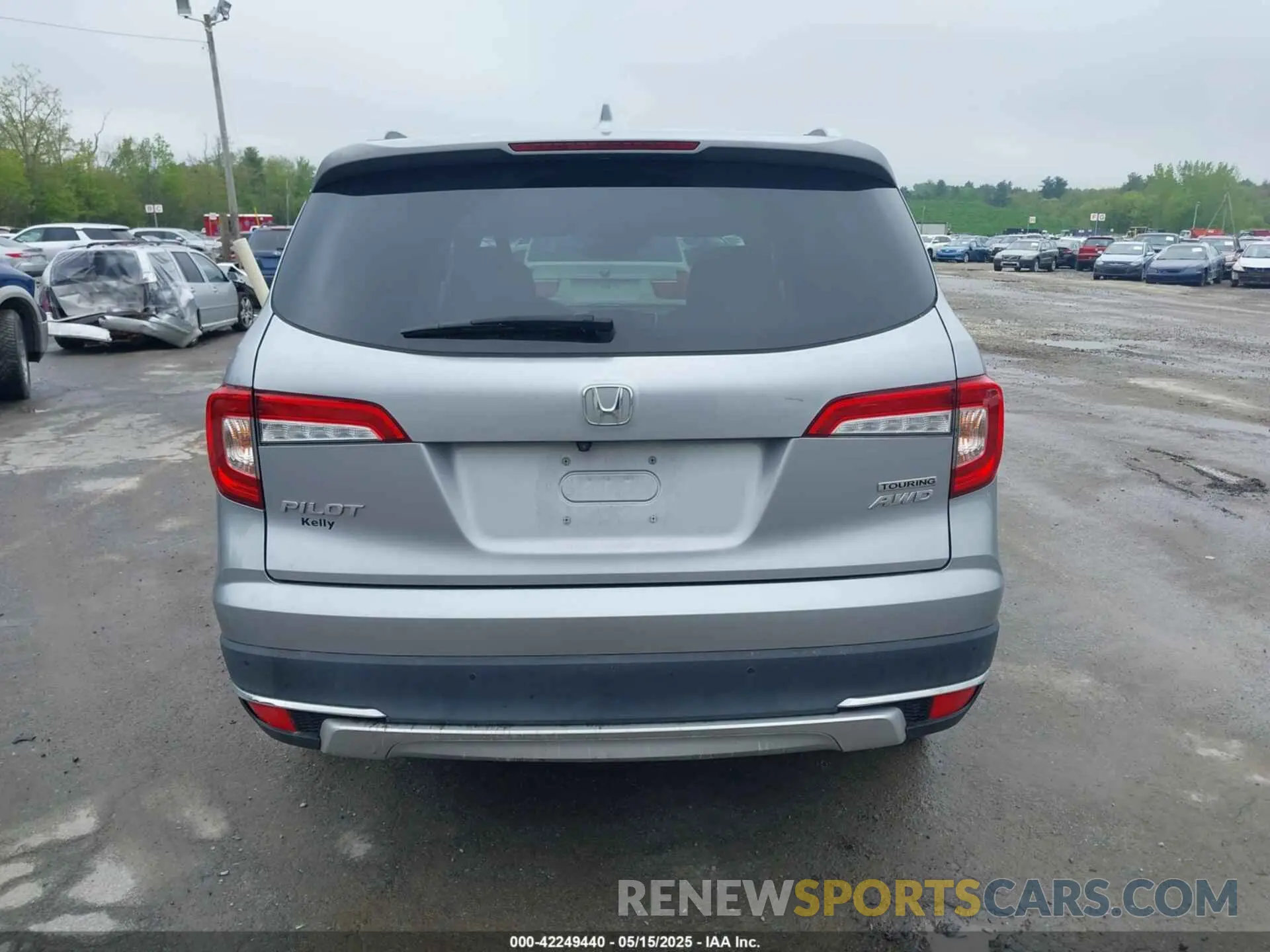 16 Photograph of a damaged car 5FNYF6H91LB042626 HONDA PILOT 2020