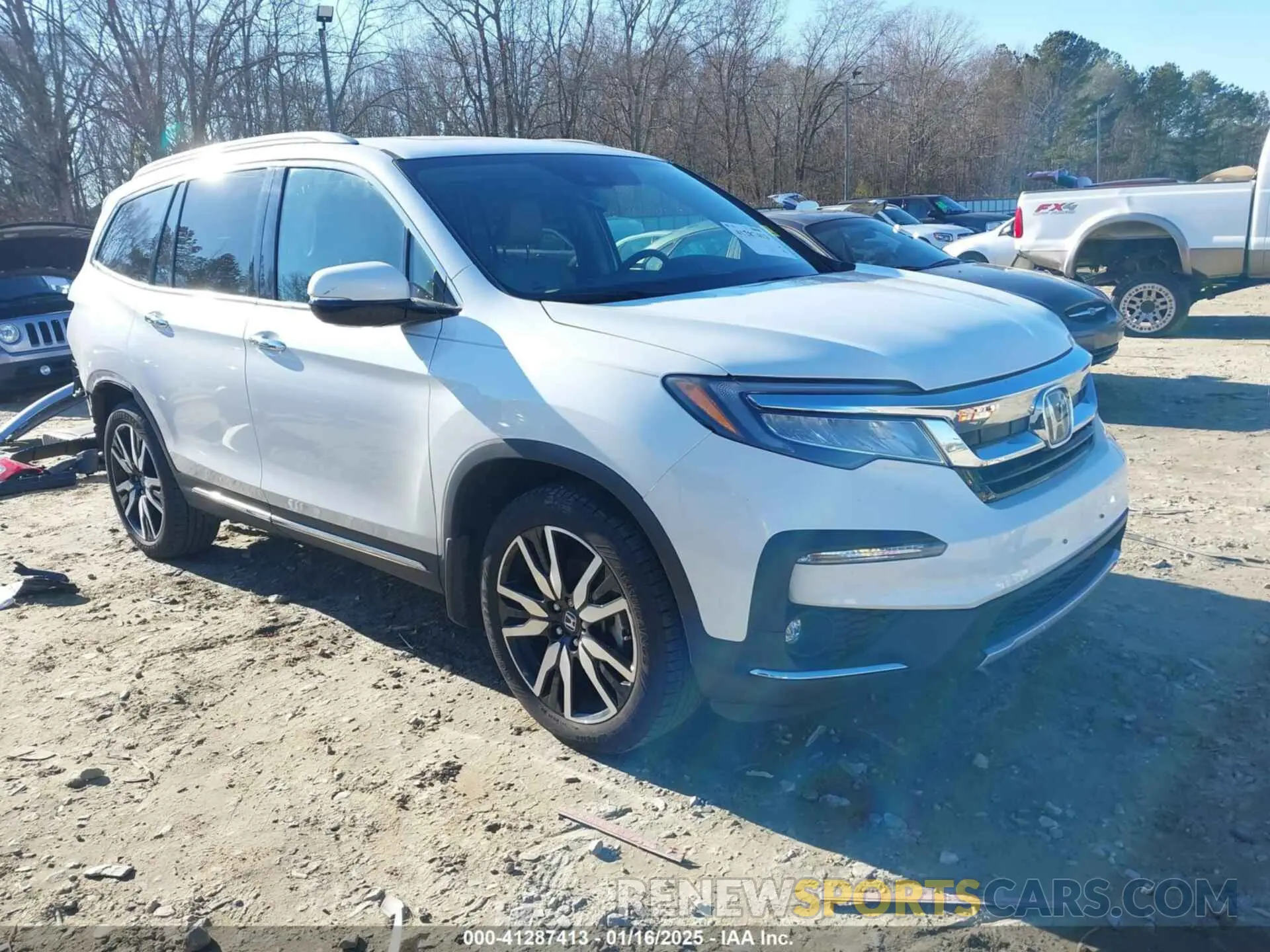 1 Photograph of a damaged car 5FNYF6H97LB004365 HONDA PILOT 2020