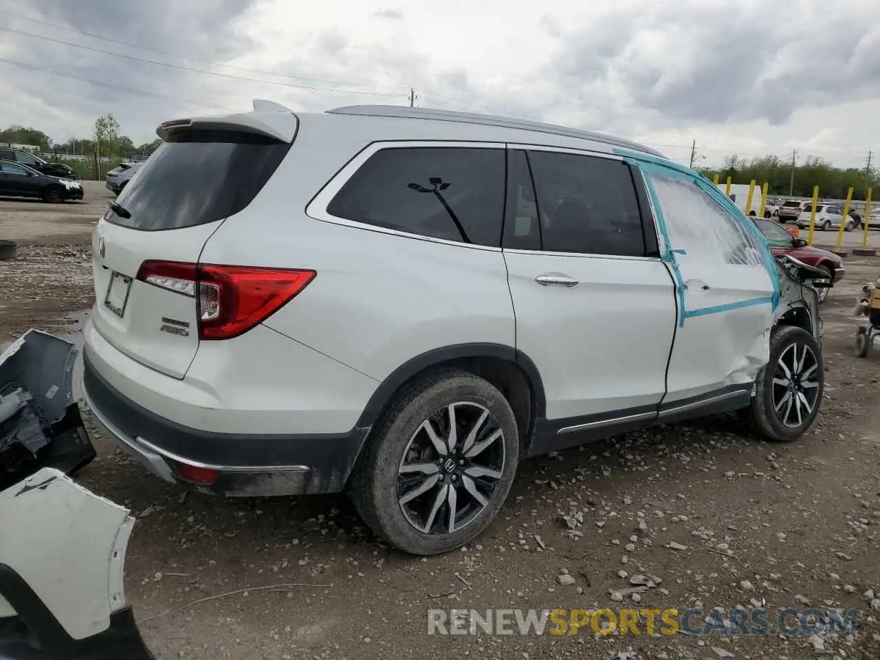 3 Photograph of a damaged car 5FNYF6H99LB050134 HONDA PILOT 2020