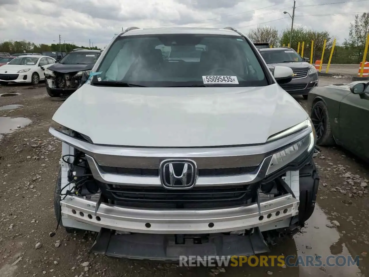 5 Photograph of a damaged car 5FNYF6H99LB050134 HONDA PILOT 2020