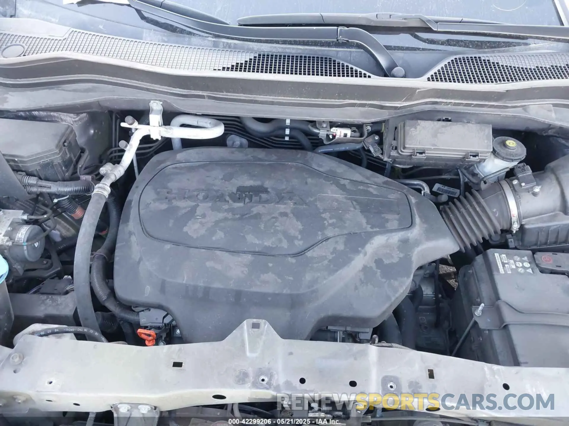 10 Photograph of a damaged car 5FNYF5H20MB017389 HONDA PILOT 2021