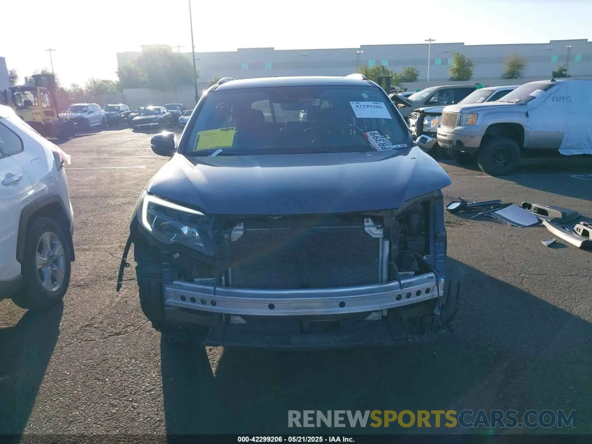 13 Photograph of a damaged car 5FNYF5H20MB017389 HONDA PILOT 2021