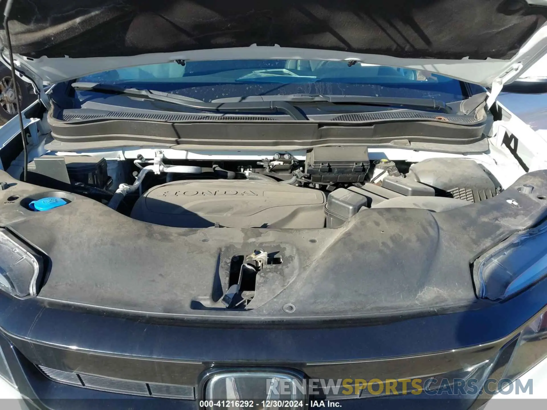 10 Photograph of a damaged car 5FNYF5H20MB045001 HONDA PILOT 2021