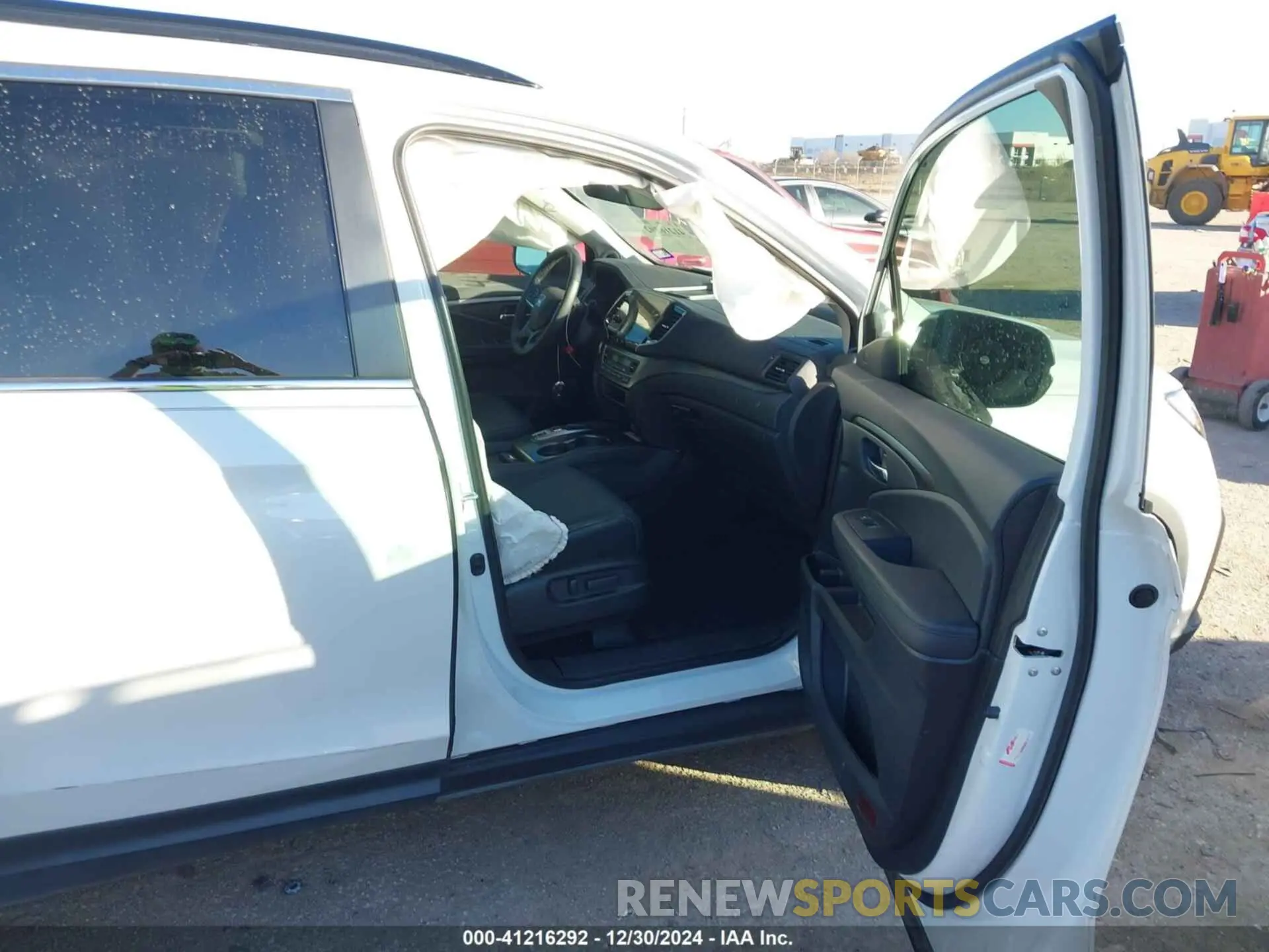 5 Photograph of a damaged car 5FNYF5H20MB045001 HONDA PILOT 2021