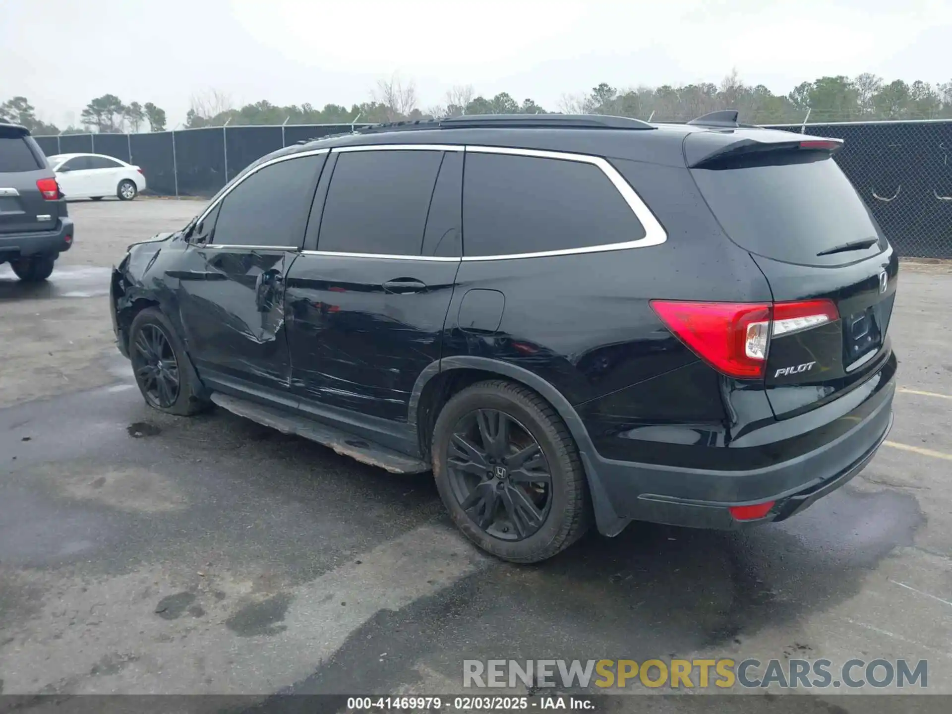 3 Photograph of a damaged car 5FNYF5H24MB032073 HONDA PILOT 2021