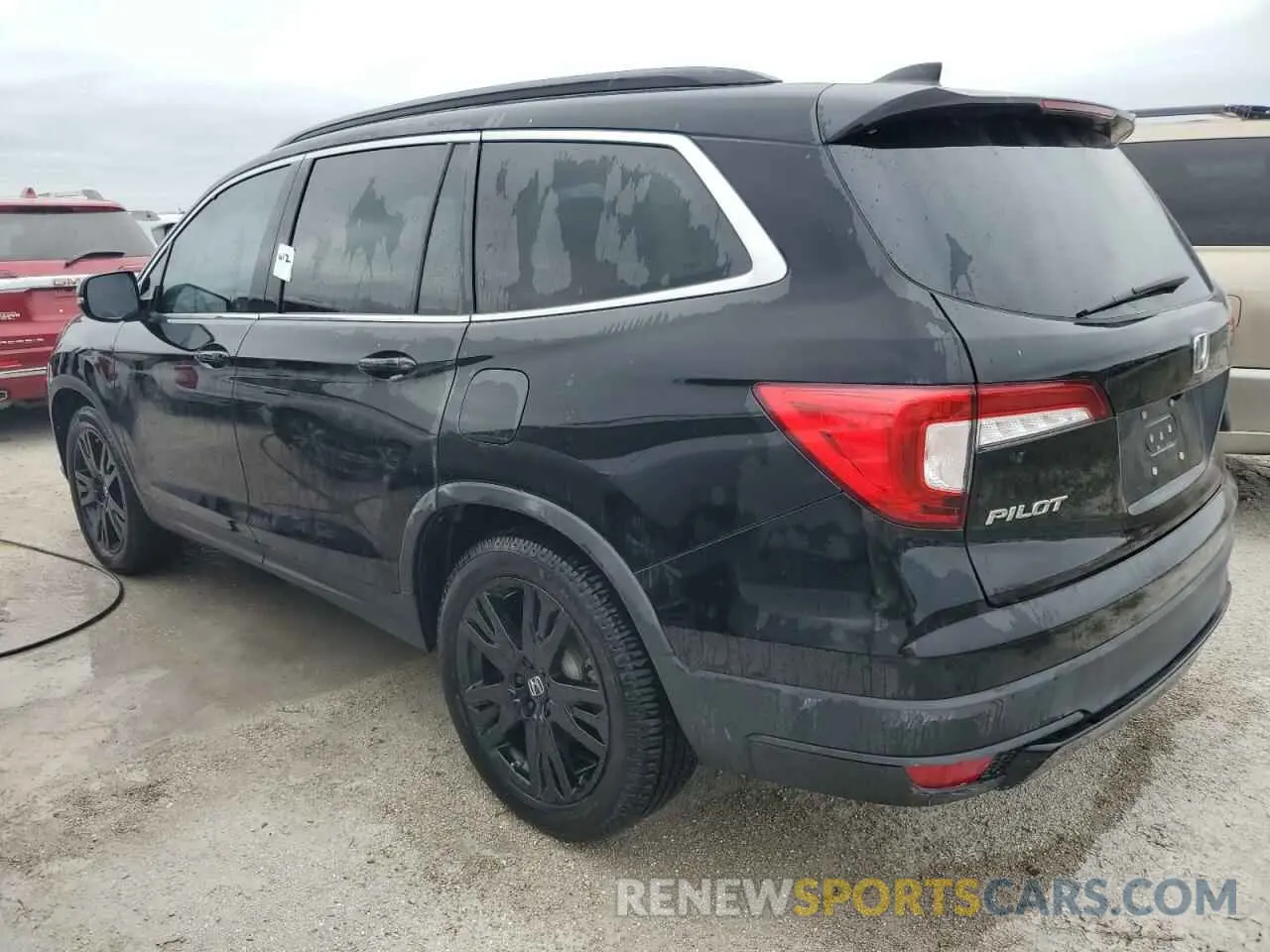 2 Photograph of a damaged car 5FNYF5H24MB043591 HONDA PILOT 2021