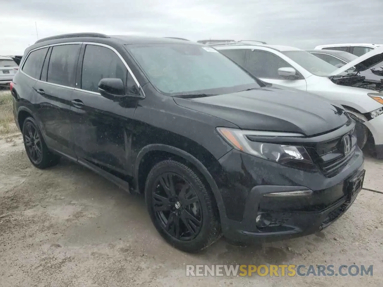 4 Photograph of a damaged car 5FNYF5H24MB043591 HONDA PILOT 2021