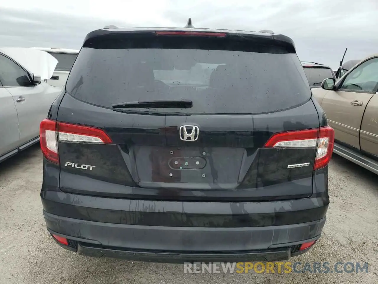 6 Photograph of a damaged car 5FNYF5H24MB043591 HONDA PILOT 2021