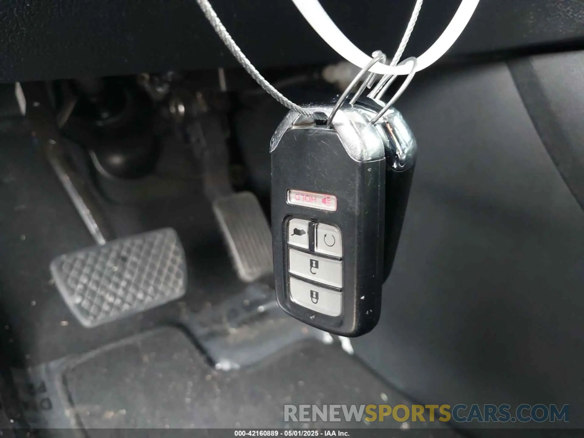 11 Photograph of a damaged car 5FNYF5H25MB024824 HONDA PILOT 2021