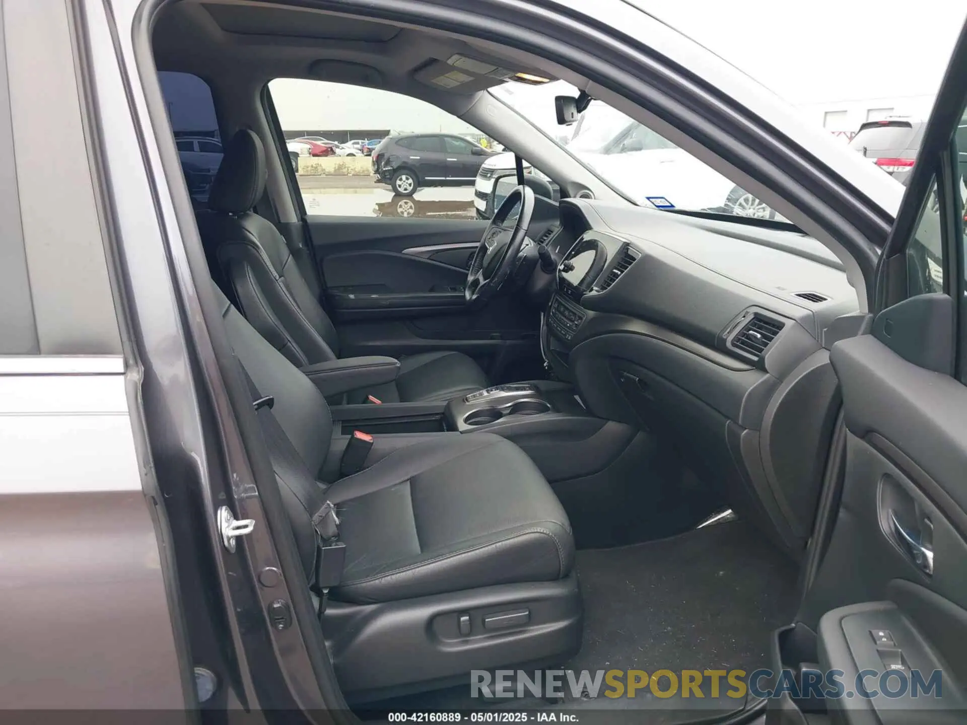 5 Photograph of a damaged car 5FNYF5H25MB024824 HONDA PILOT 2021