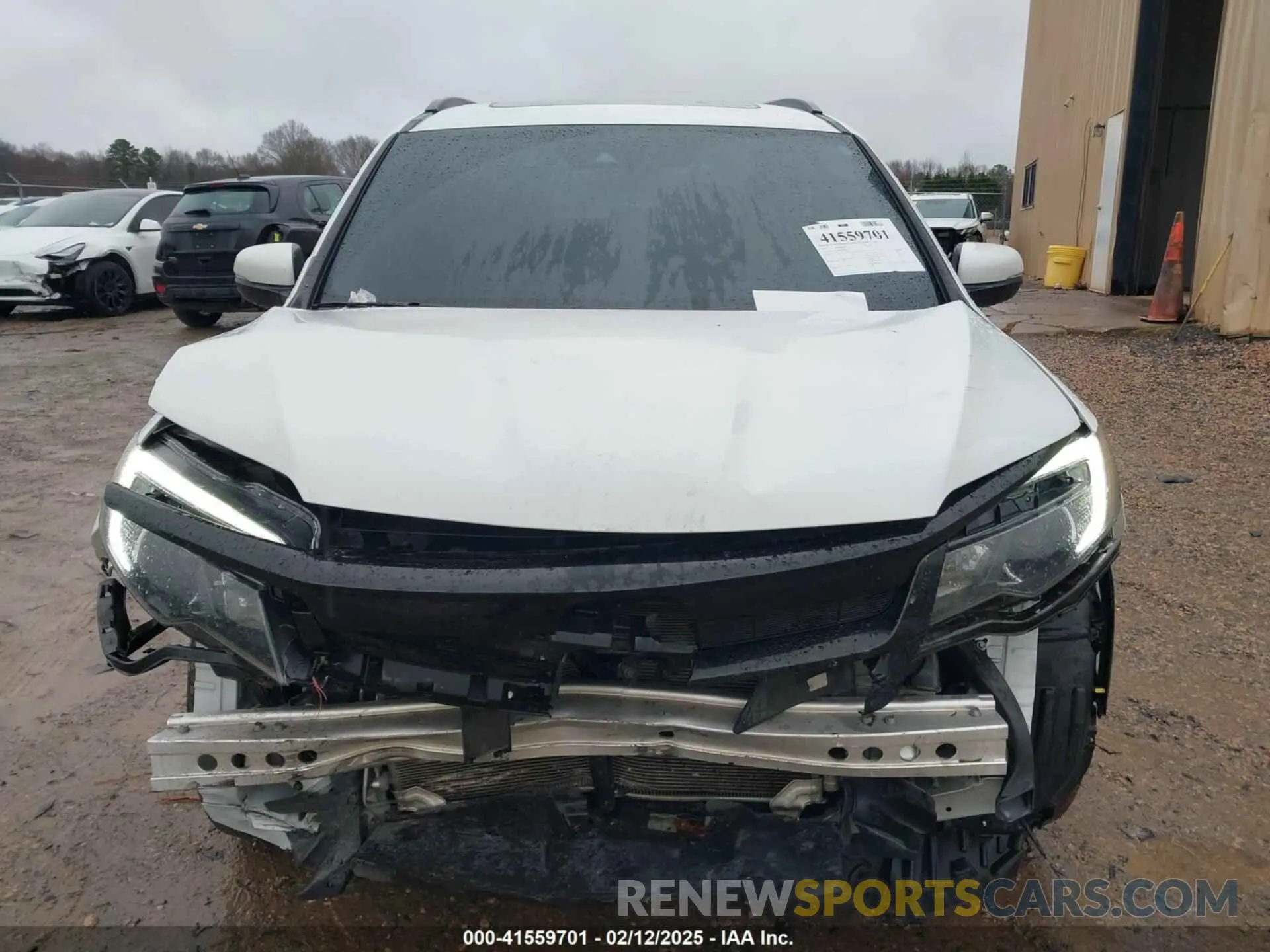 12 Photograph of a damaged car 5FNYF5H25MB028579 HONDA PILOT 2021