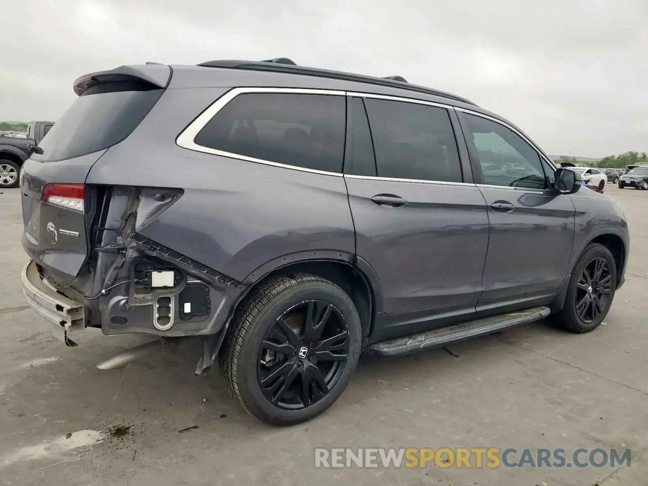 3 Photograph of a damaged car 5FNYF5H25MB047648 HONDA PILOT 2021