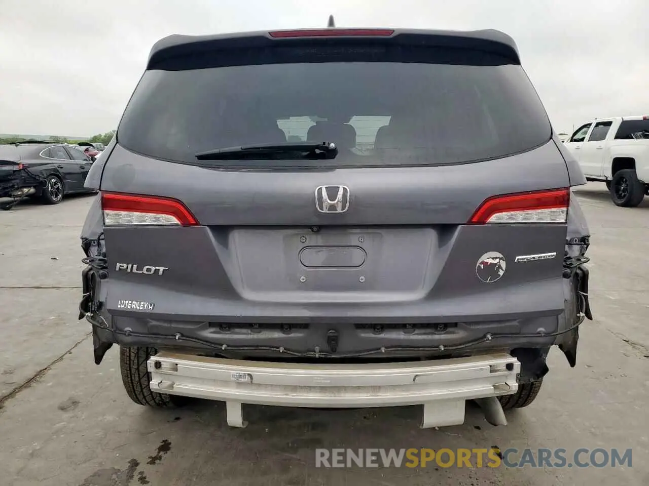 6 Photograph of a damaged car 5FNYF5H25MB047648 HONDA PILOT 2021