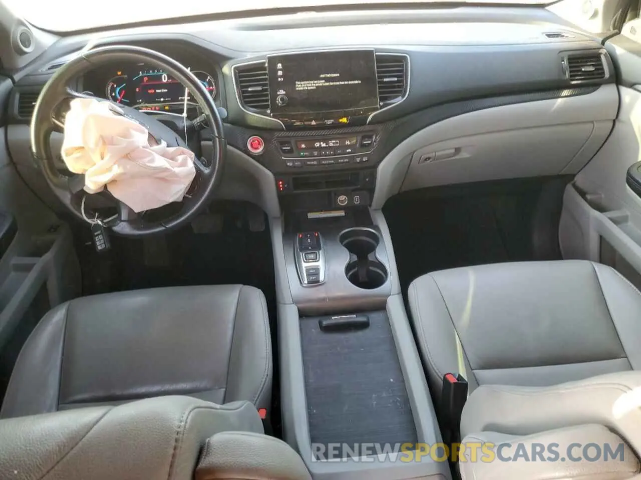 8 Photograph of a damaged car 5FNYF5H26MB031331 HONDA PILOT 2021