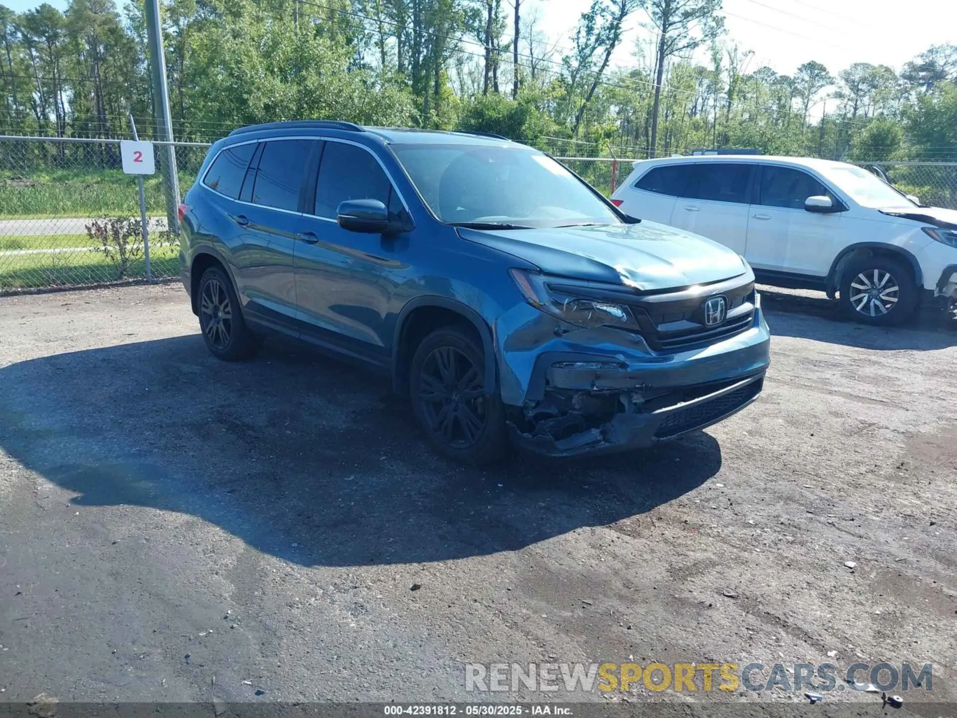1 Photograph of a damaged car 5FNYF5H27MB012769 HONDA PILOT 2021