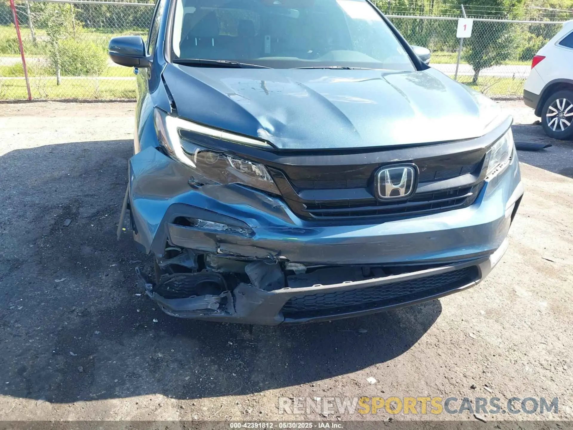 6 Photograph of a damaged car 5FNYF5H27MB012769 HONDA PILOT 2021