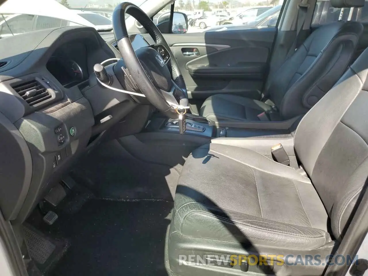 7 Photograph of a damaged car 5FNYF5H27MB035842 HONDA PILOT 2021
