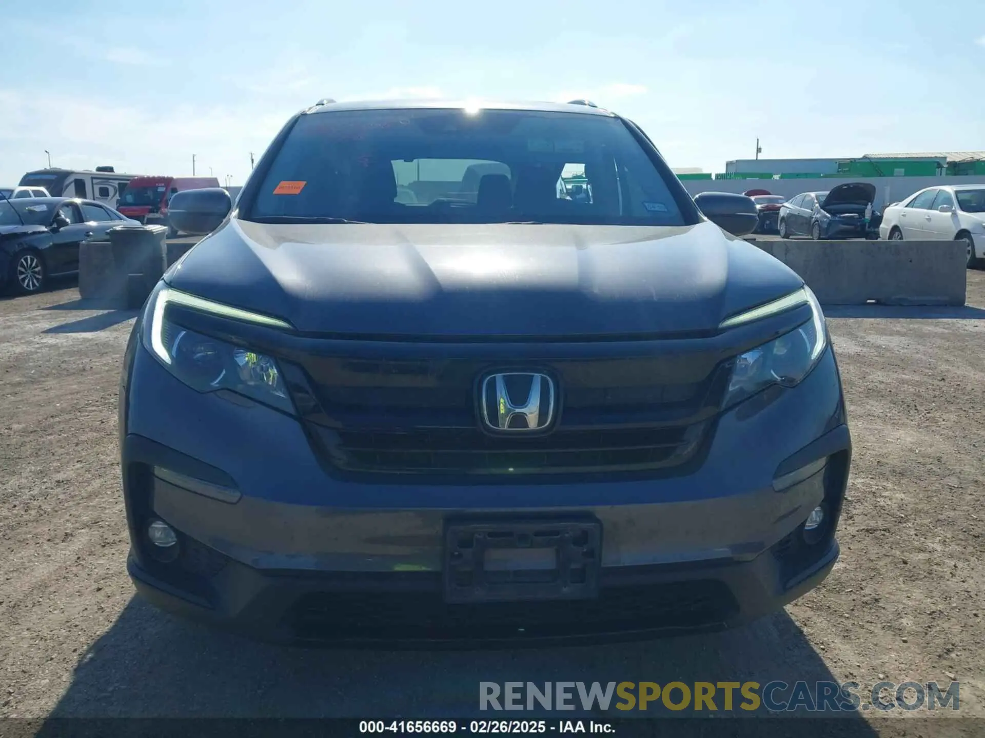 12 Photograph of a damaged car 5FNYF5H27MB040801 HONDA PILOT 2021
