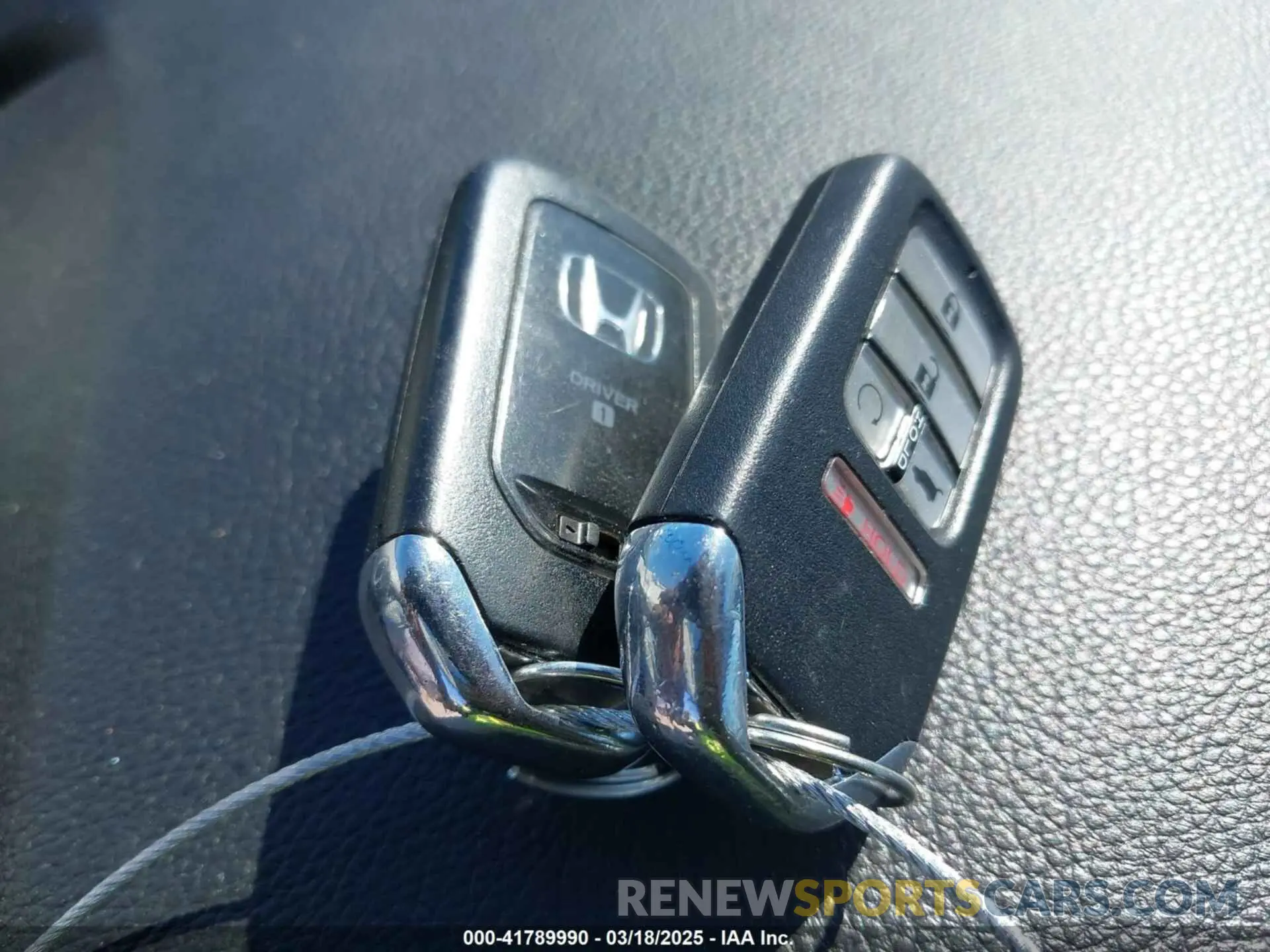 11 Photograph of a damaged car 5FNYF5H27MB041981 HONDA PILOT 2021