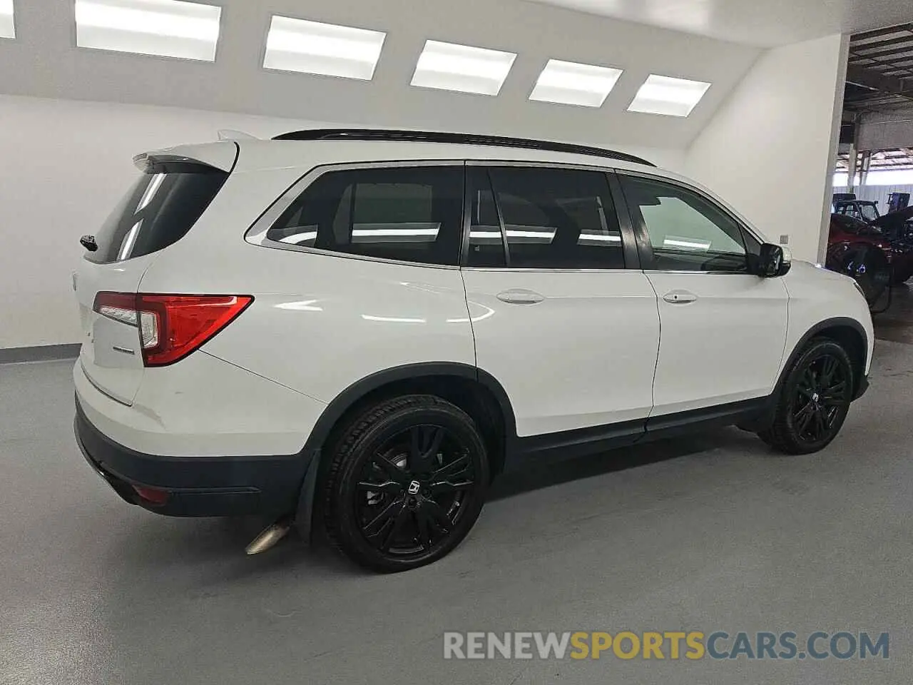 3 Photograph of a damaged car 5FNYF5H2XMB008201 HONDA PILOT 2021