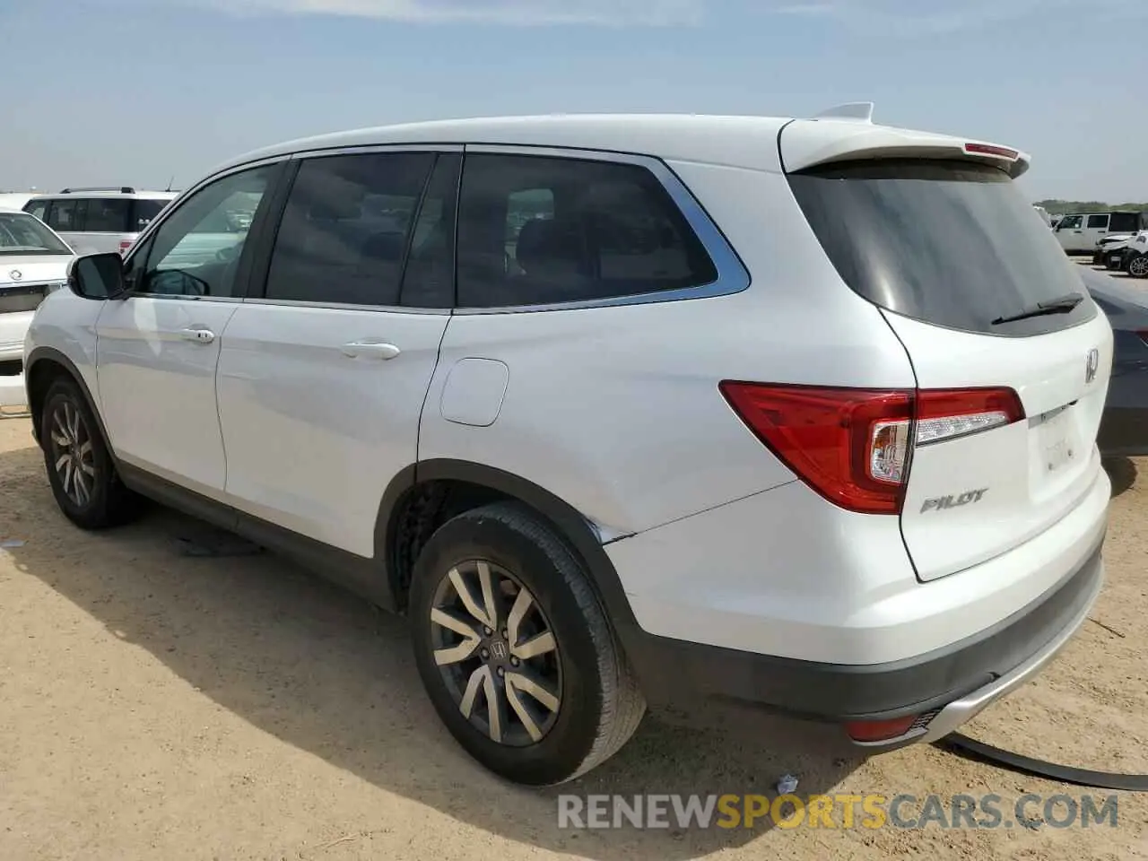 2 Photograph of a damaged car 5FNYF5H30MB034816 HONDA PILOT 2021
