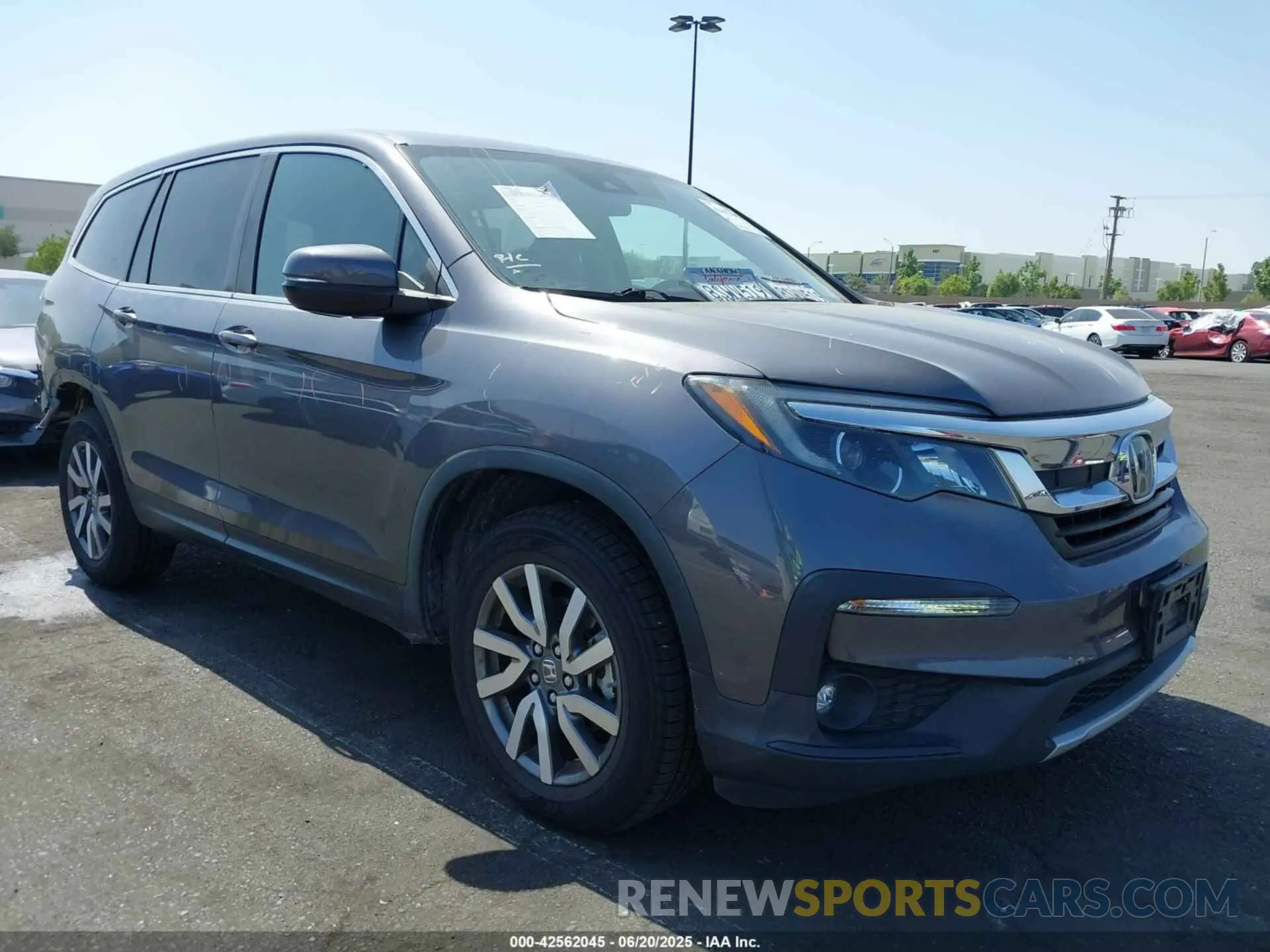 1 Photograph of a damaged car 5FNYF5H31MB004675 HONDA PILOT 2021