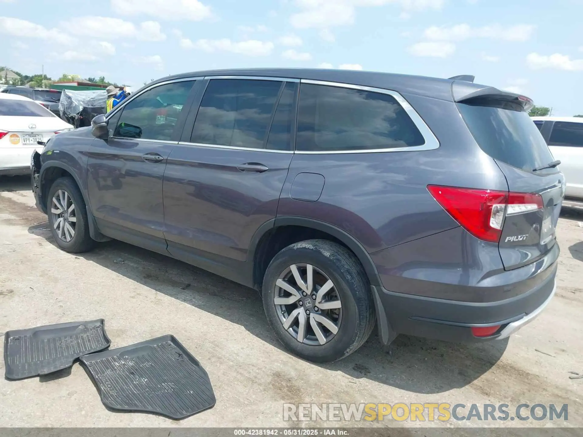 3 Photograph of a damaged car 5FNYF5H32MB033280 HONDA PILOT 2021