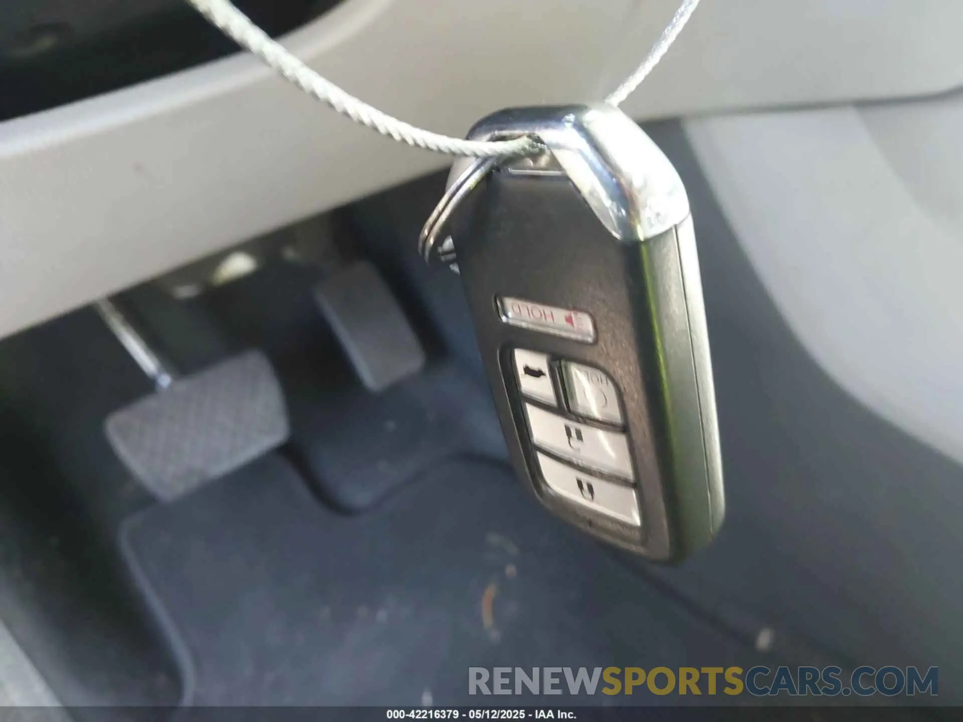 11 Photograph of a damaged car 5FNYF5H35MB013590 HONDA PILOT 2021