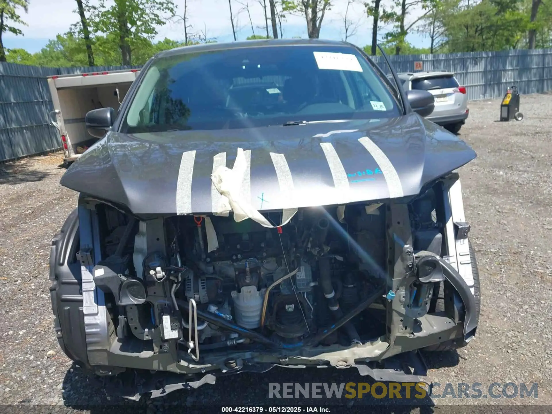 12 Photograph of a damaged car 5FNYF5H35MB013590 HONDA PILOT 2021