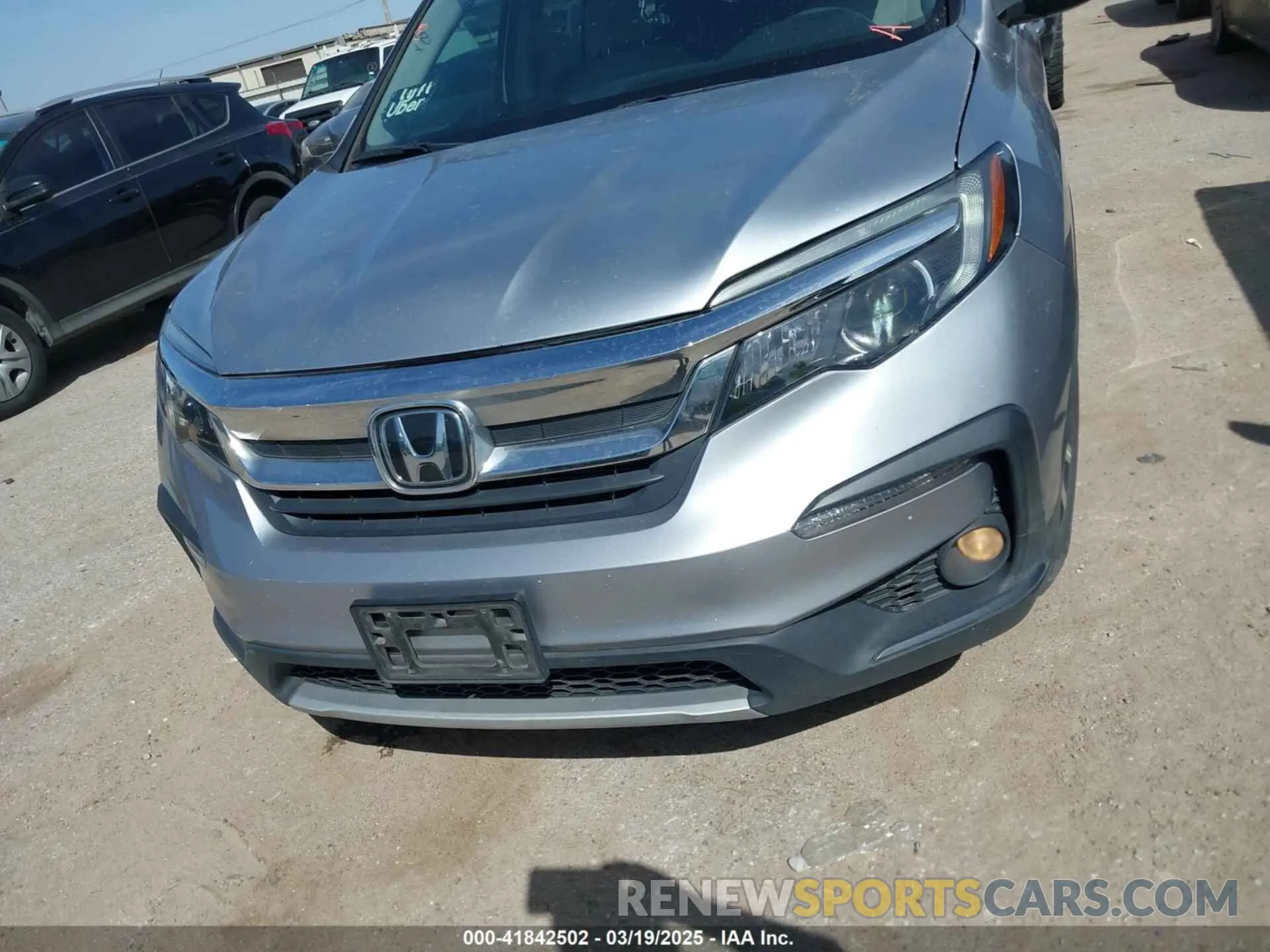 11 Photograph of a damaged car 5FNYF5H36MB003411 HONDA PILOT 2021