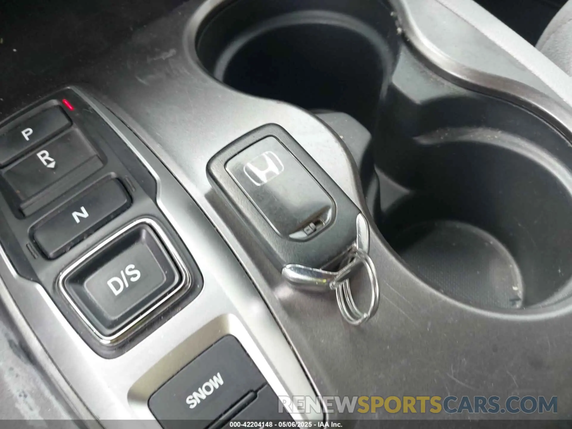 11 Photograph of a damaged car 5FNYF5H3XMB030112 HONDA PILOT 2021