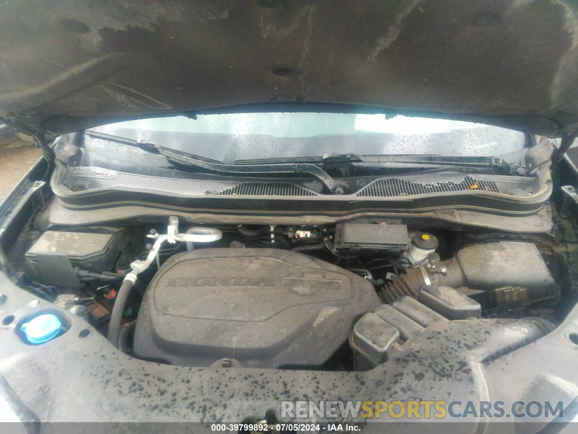10 Photograph of a damaged car 5FNYF5H50MB011165 HONDA PILOT 2021