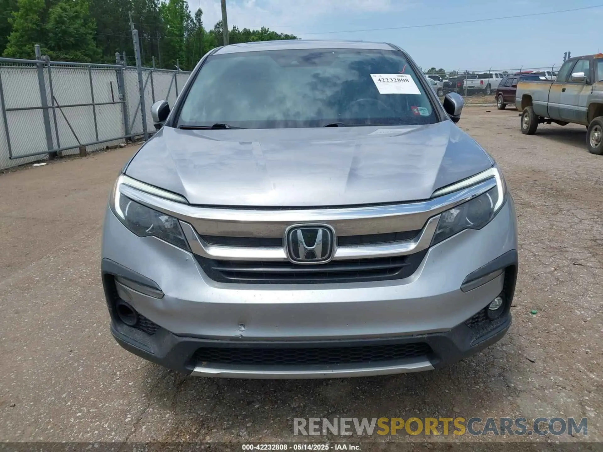 12 Photograph of a damaged car 5FNYF5H50MB038964 HONDA PILOT 2021