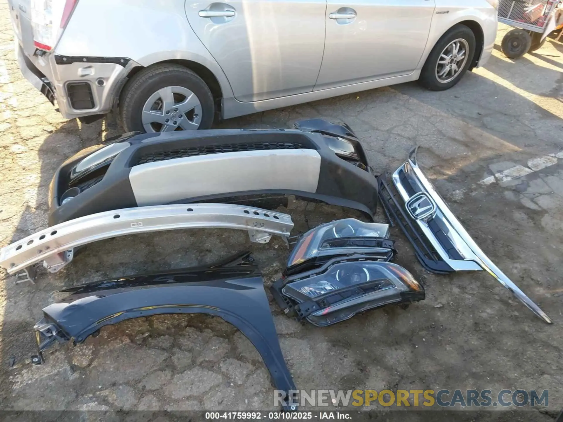 12 Photograph of a damaged car 5FNYF5H51MB004516 HONDA PILOT 2021