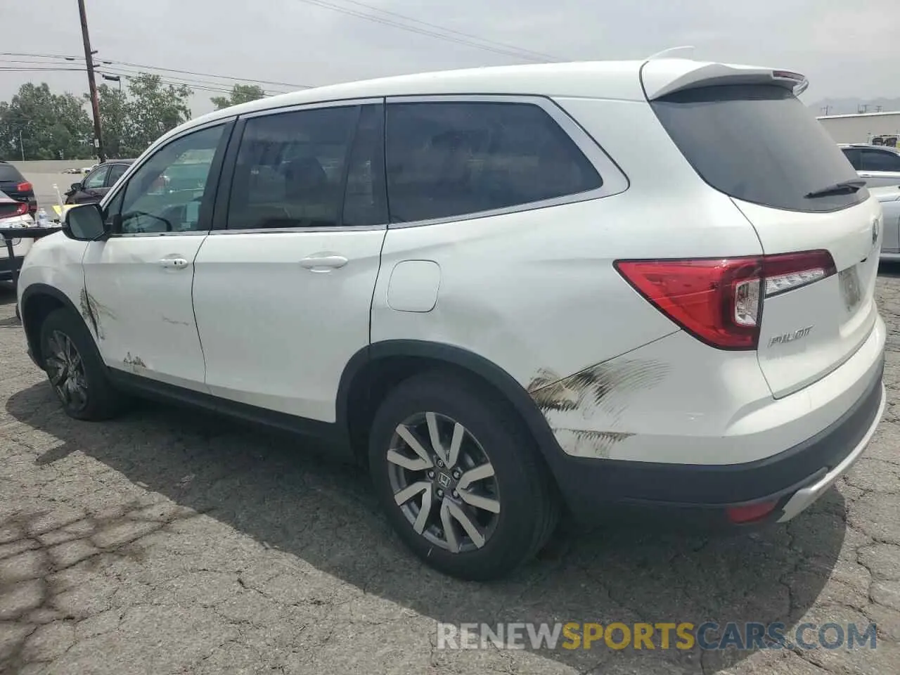2 Photograph of a damaged car 5FNYF5H51MB006072 HONDA PILOT 2021
