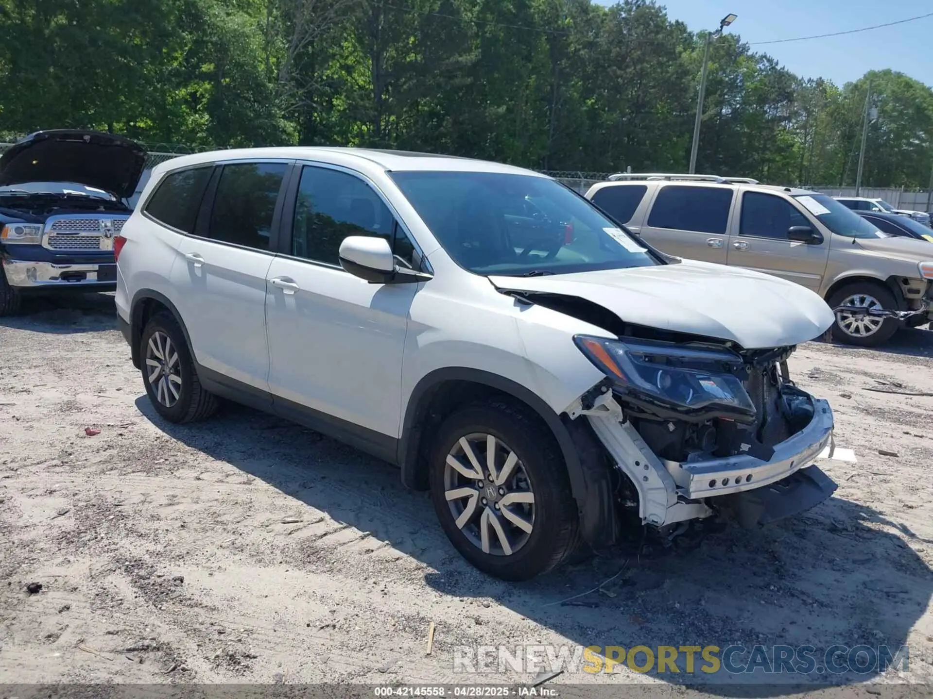 1 Photograph of a damaged car 5FNYF5H51MB011949 HONDA PILOT 2021