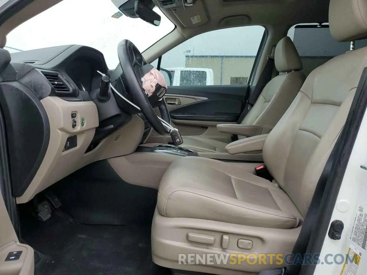 7 Photograph of a damaged car 5FNYF5H51MB022045 HONDA PILOT 2021