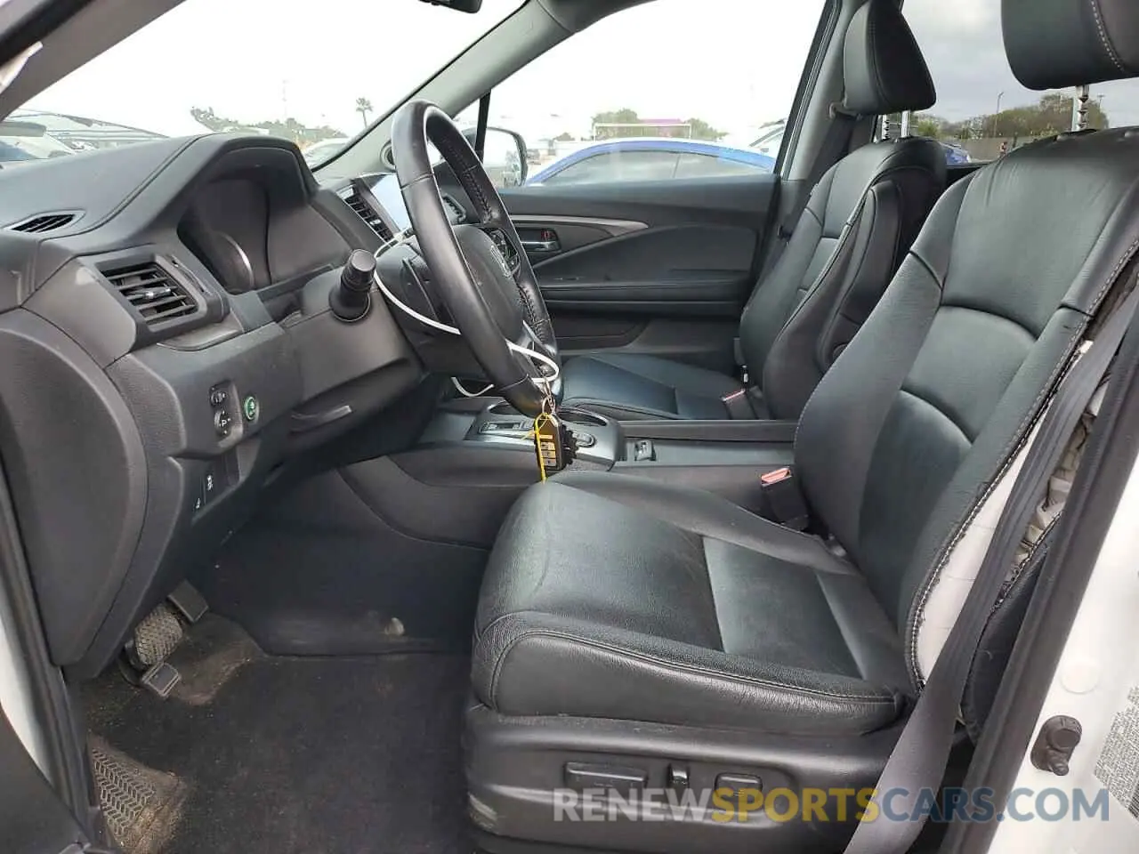 7 Photograph of a damaged car 5FNYF5H51MB035569 HONDA PILOT 2021