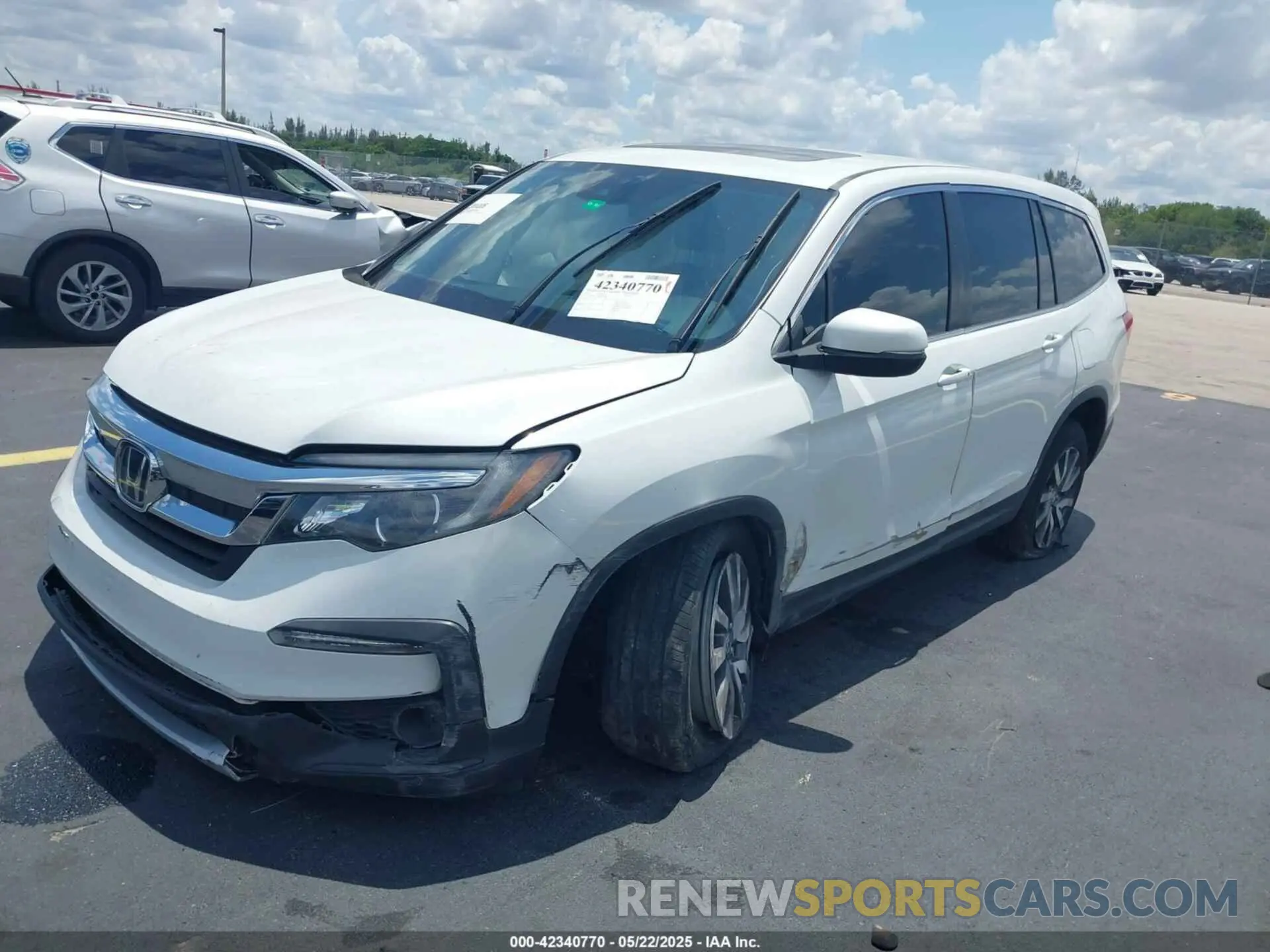 2 Photograph of a damaged car 5FNYF5H52MB039338 HONDA PILOT 2021
