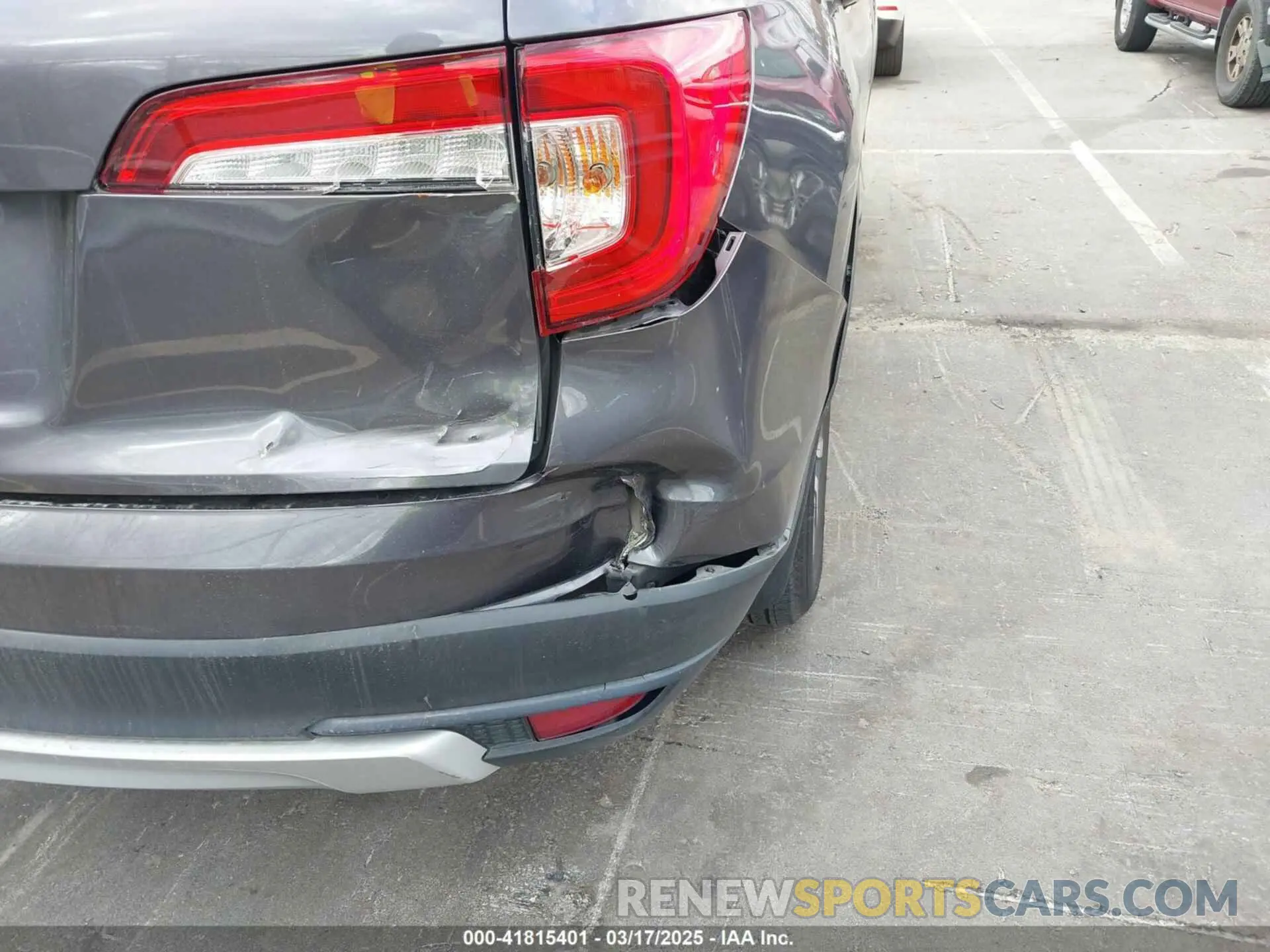 6 Photograph of a damaged car 5FNYF5H53MB004212 HONDA PILOT 2021