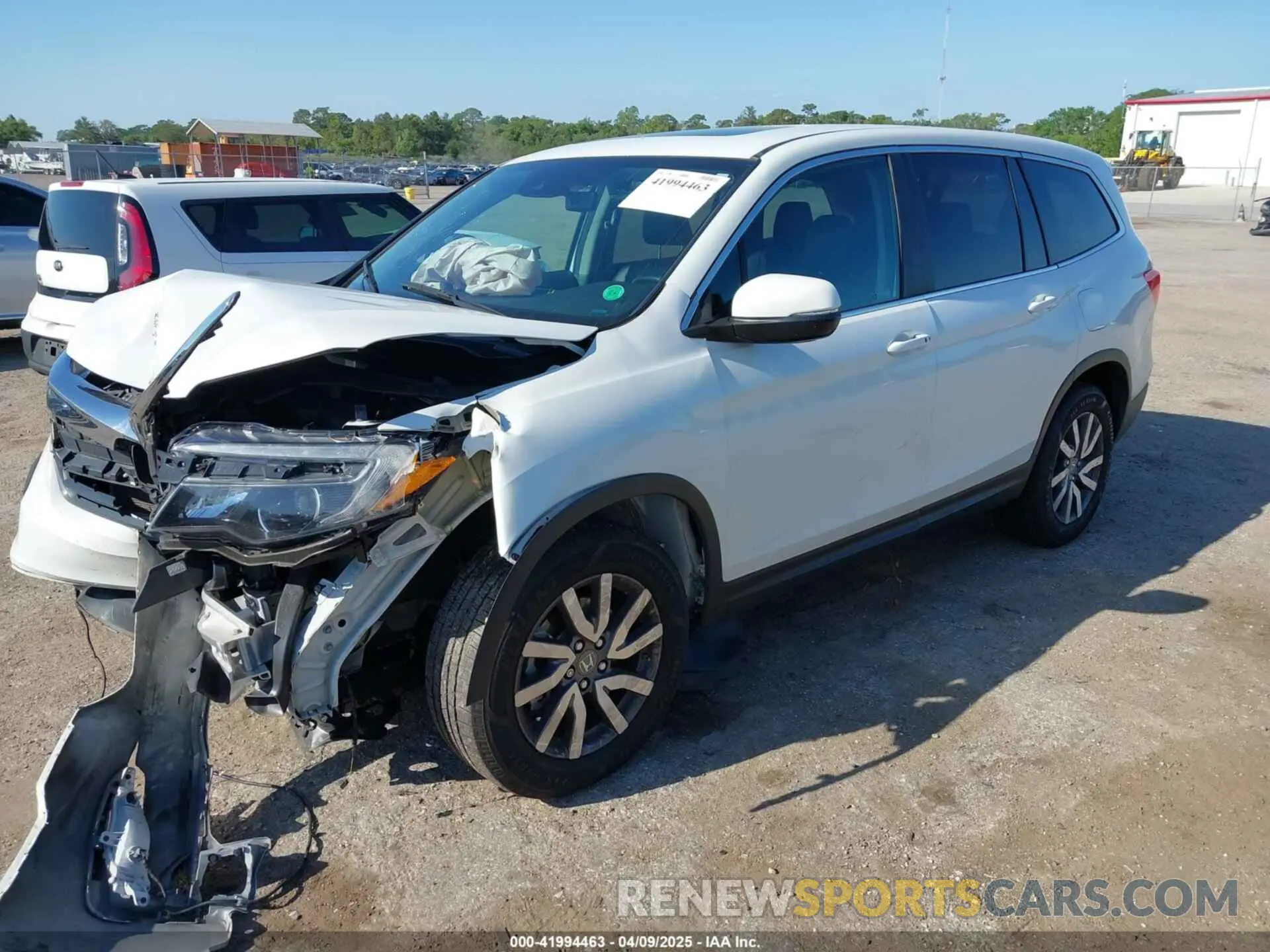 2 Photograph of a damaged car 5FNYF5H53MB006638 HONDA PILOT 2021