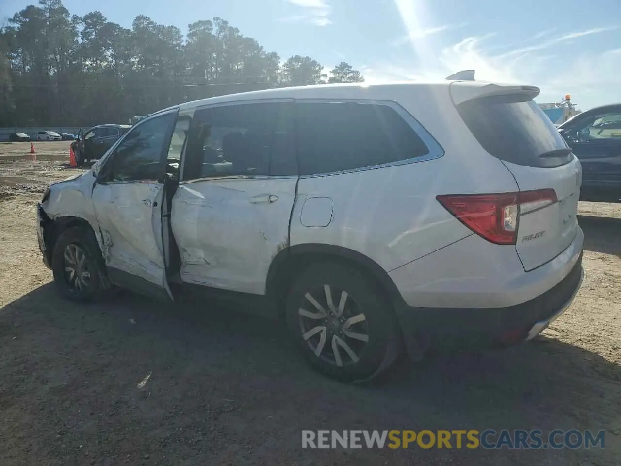 2 Photograph of a damaged car 5FNYF5H53MB037341 HONDA PILOT 2021
