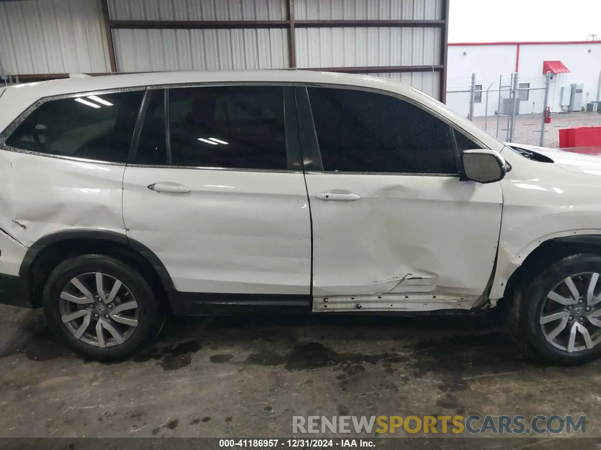 13 Photograph of a damaged car 5FNYF5H57MB022843 HONDA PILOT 2021