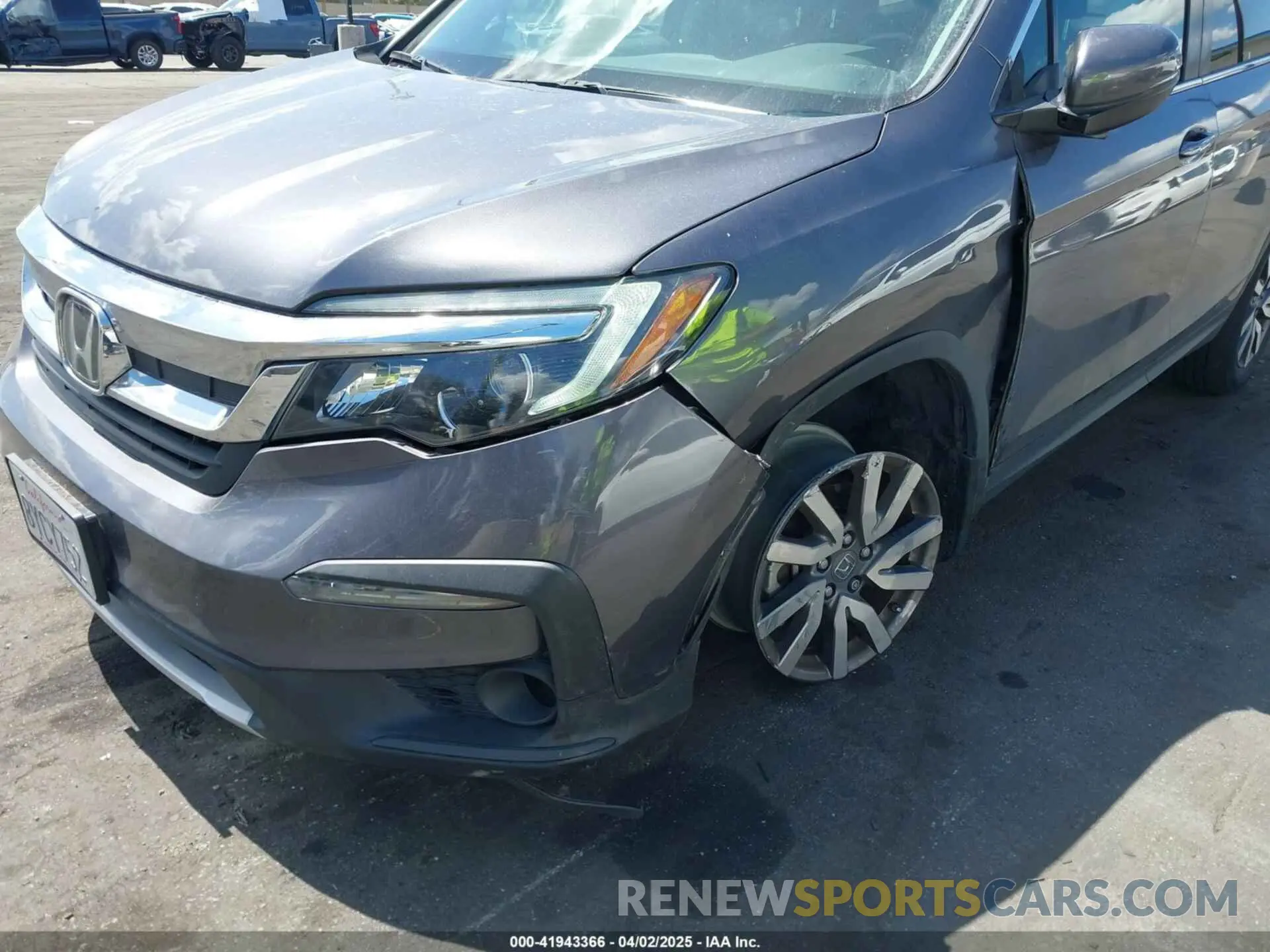 12 Photograph of a damaged car 5FNYF5H57MB046740 HONDA PILOT 2021