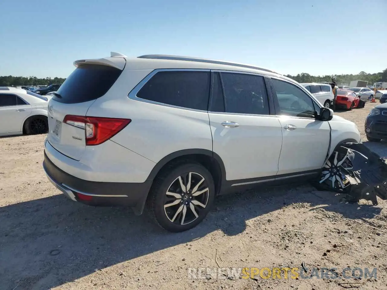 3 Photograph of a damaged car 5FNYF5H63MB027322 HONDA PILOT 2021