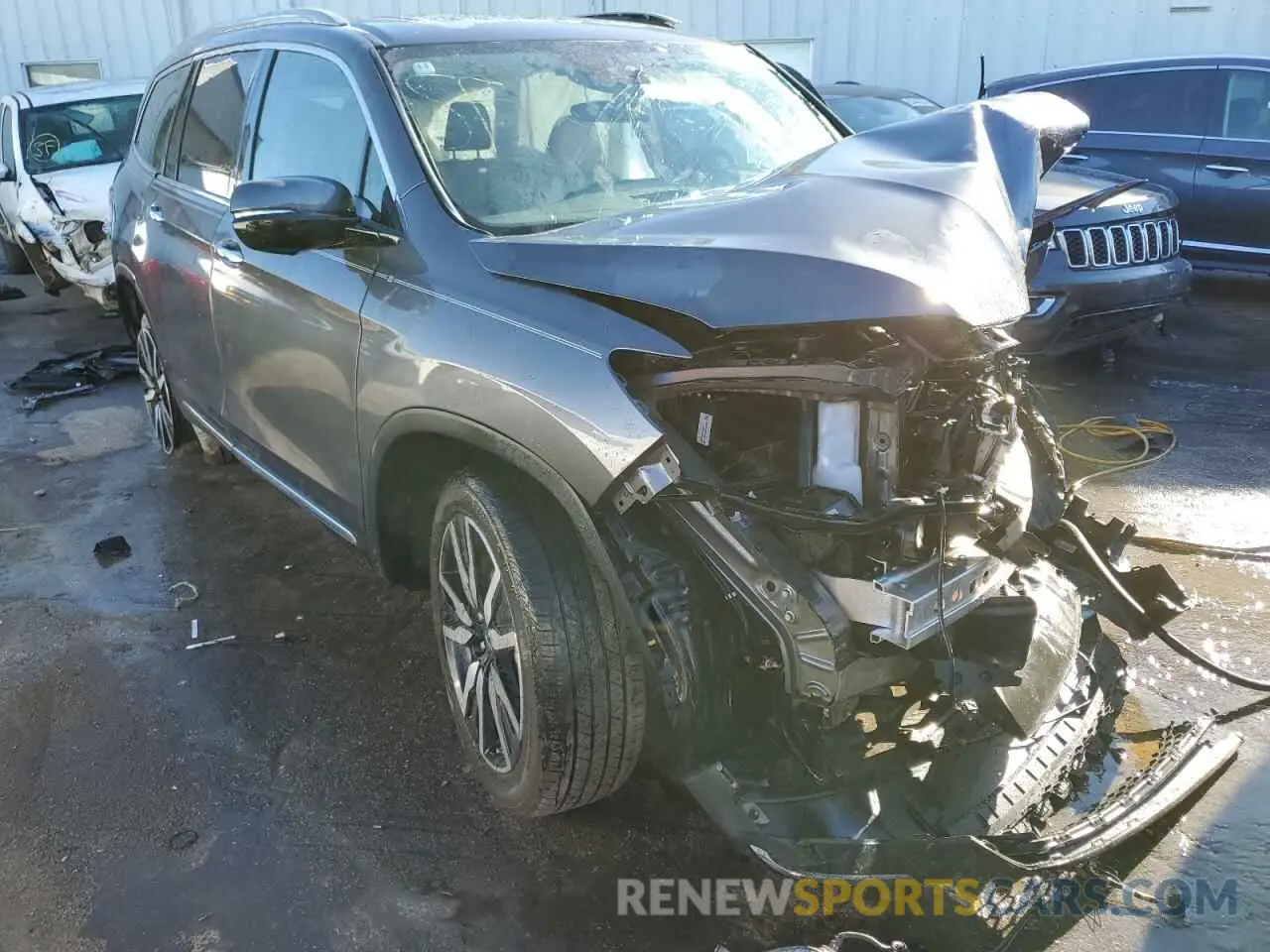 4 Photograph of a damaged car 5FNYF5H66MB022745 HONDA PILOT 2021